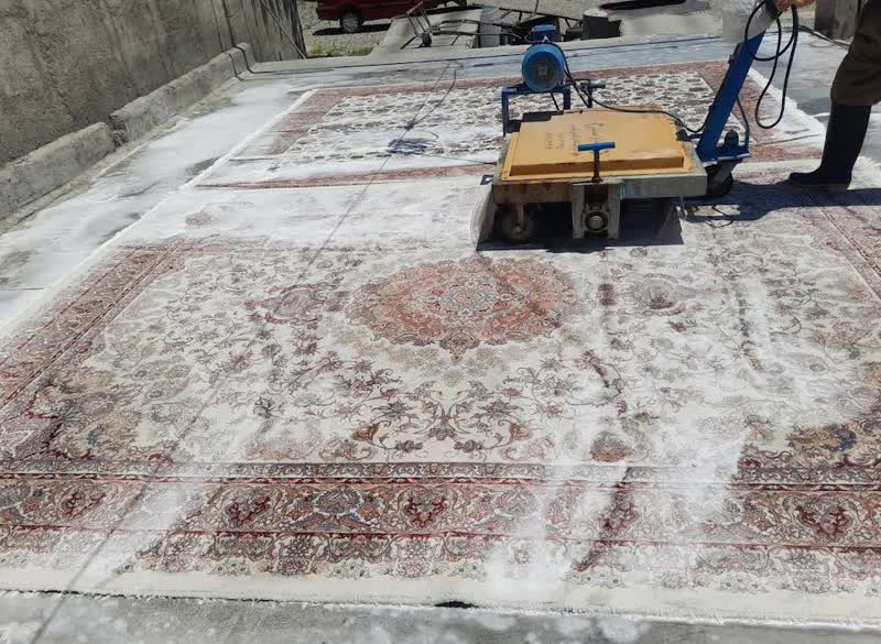قالیشویی در رباط کریم